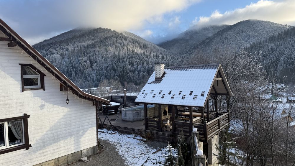 Оренда будинку в Карпатах з чаном та  сауною з басейном