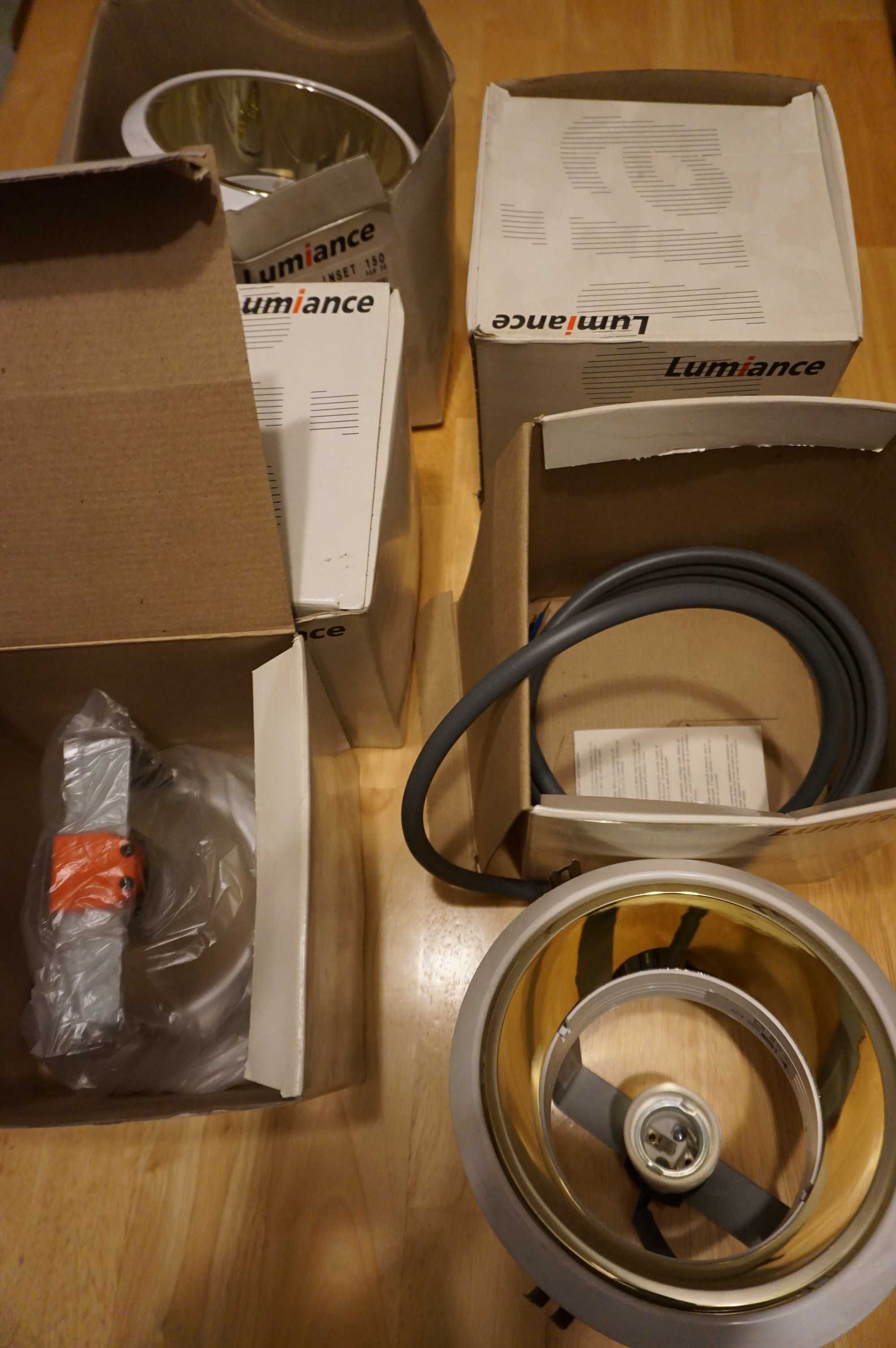 Lampy downlight dosufitowe Lumiance białe złote 100zł 5 szt.