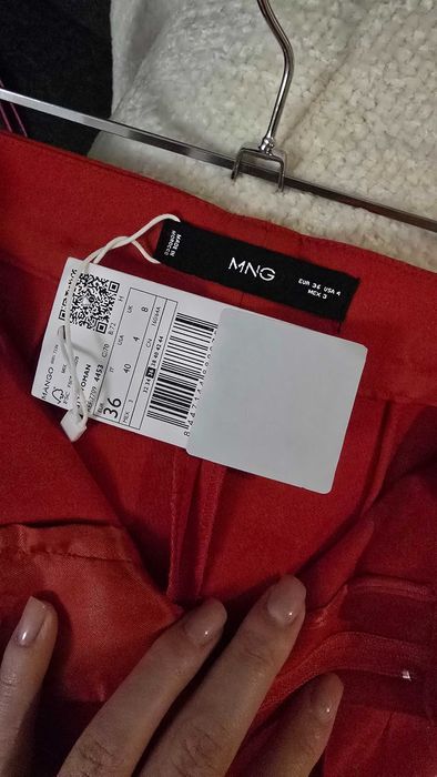 Прямі штани з декоративною строчкою ( Mango)