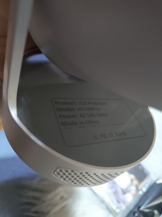 Mini Smart Projektor HY 300 pro wifi Bluetooth full HD