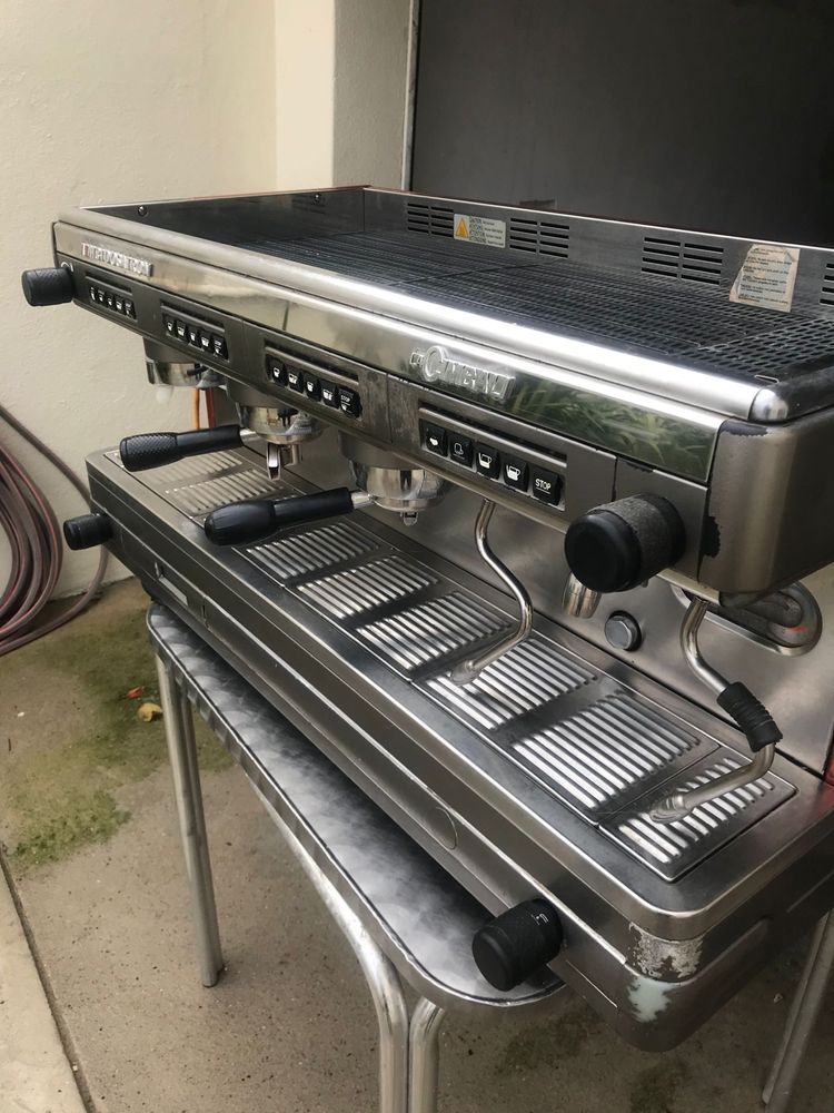 Máquina de café CIMBALI M31 DOSATRON