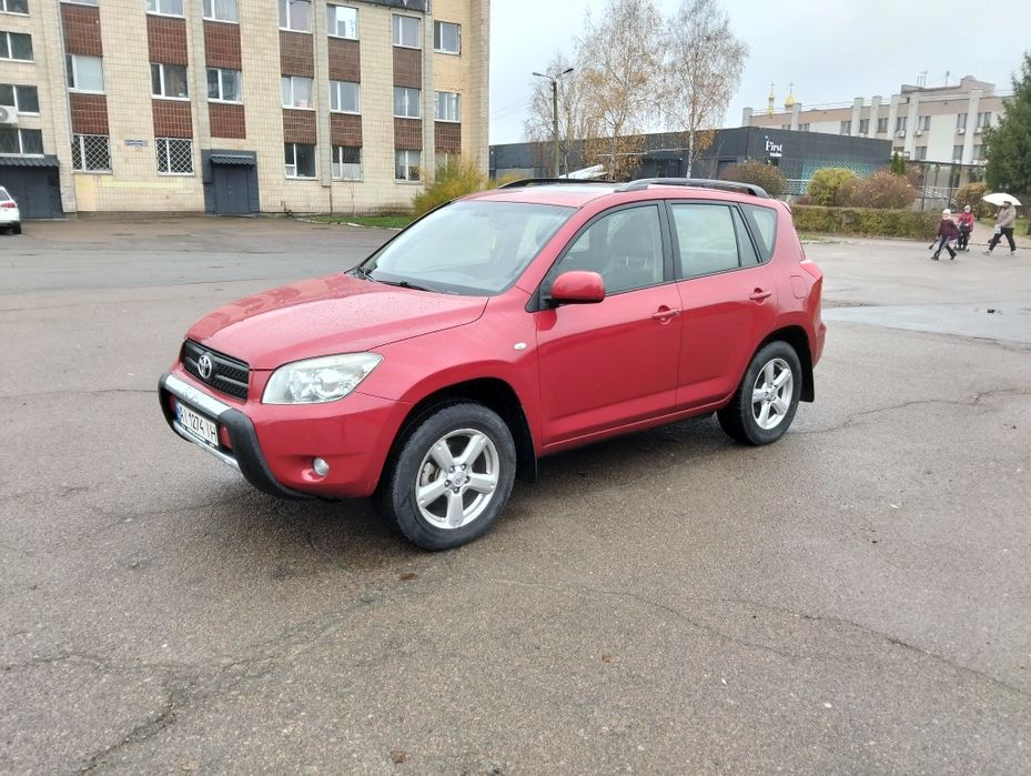Продаж Toyota Rav4