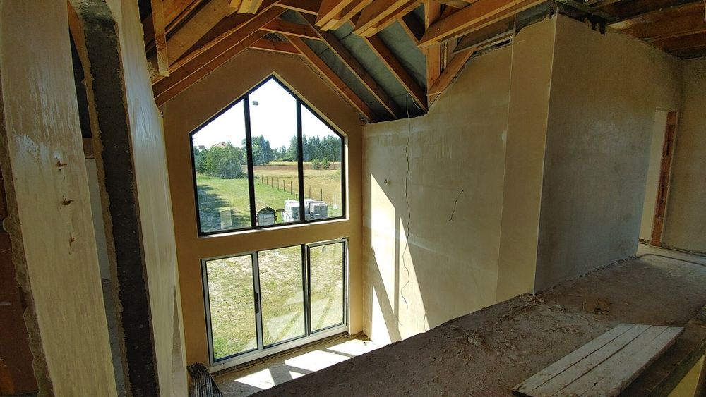 Tynki maszynowe gipsowe i cementowo-wapienne