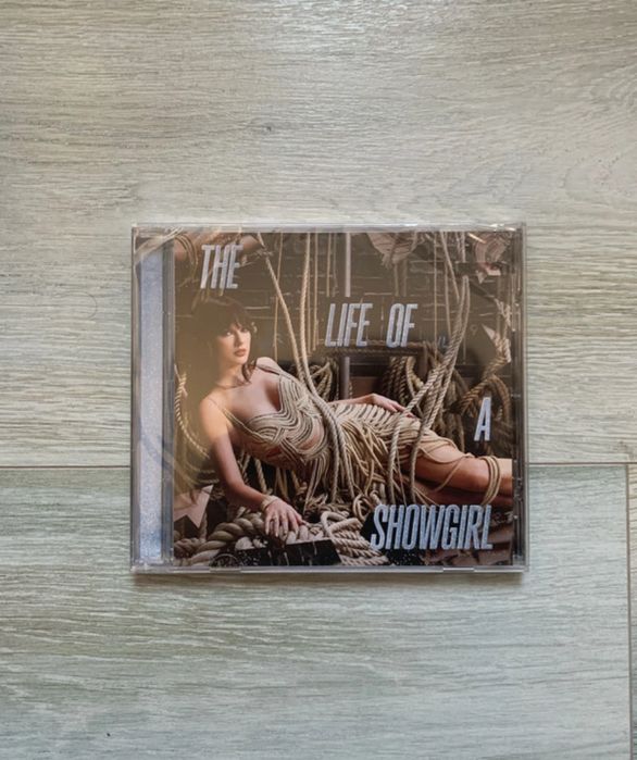 Taylor Swift The Life Of A Showgirl So Glamorous Cabaret CD
