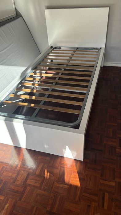 Cama de solteiro