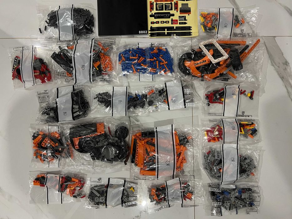 Конструктор LEGO Technic Ford Raptor F150 Подарунок ЛЕГО Технік Раптор