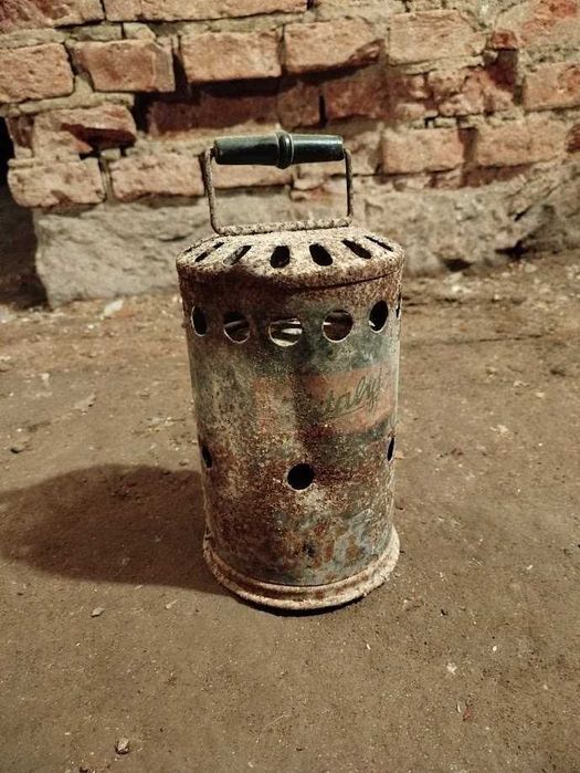 Zabytkowe stare lampy grzewcze naftowe olejne retro przedwojenne