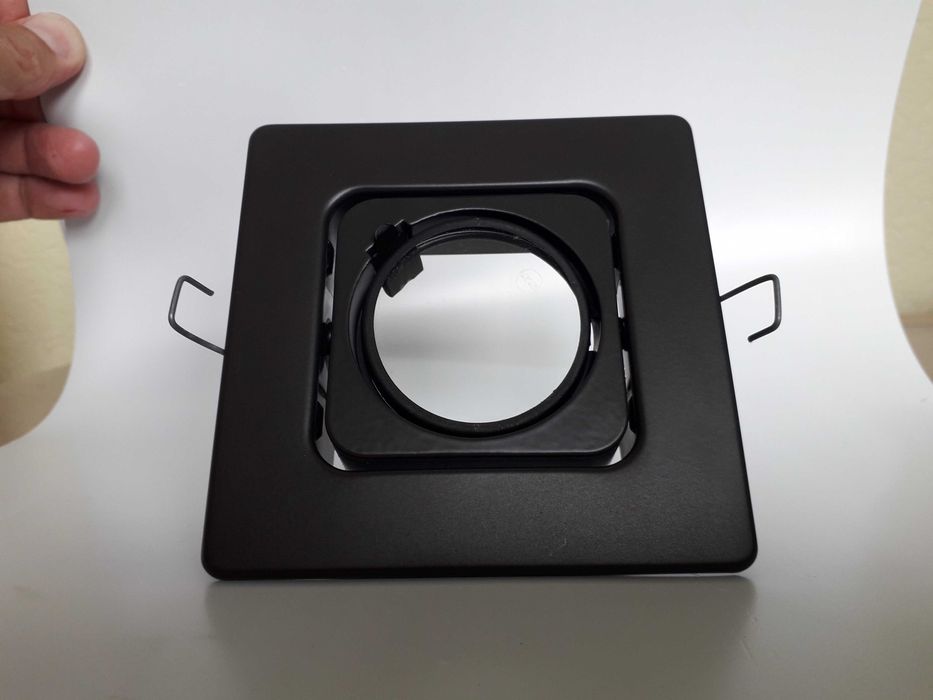 Oprawa sufitowa Reggiani aluminiowa 5szt.