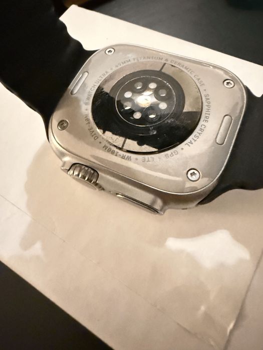 Apple Watch Ultra 49mm (Cellular)