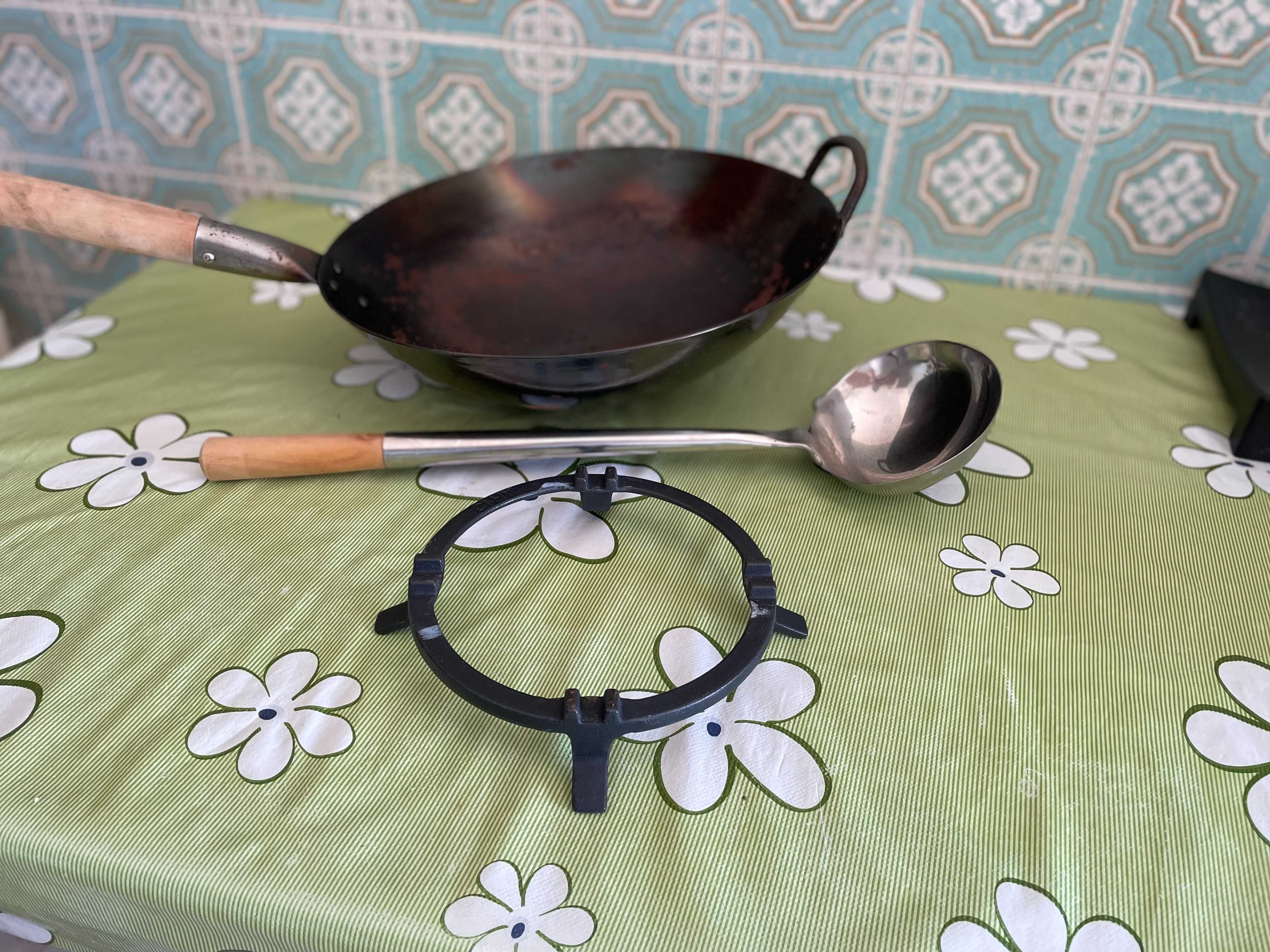 Wok set - Wok + ladle + gas stand