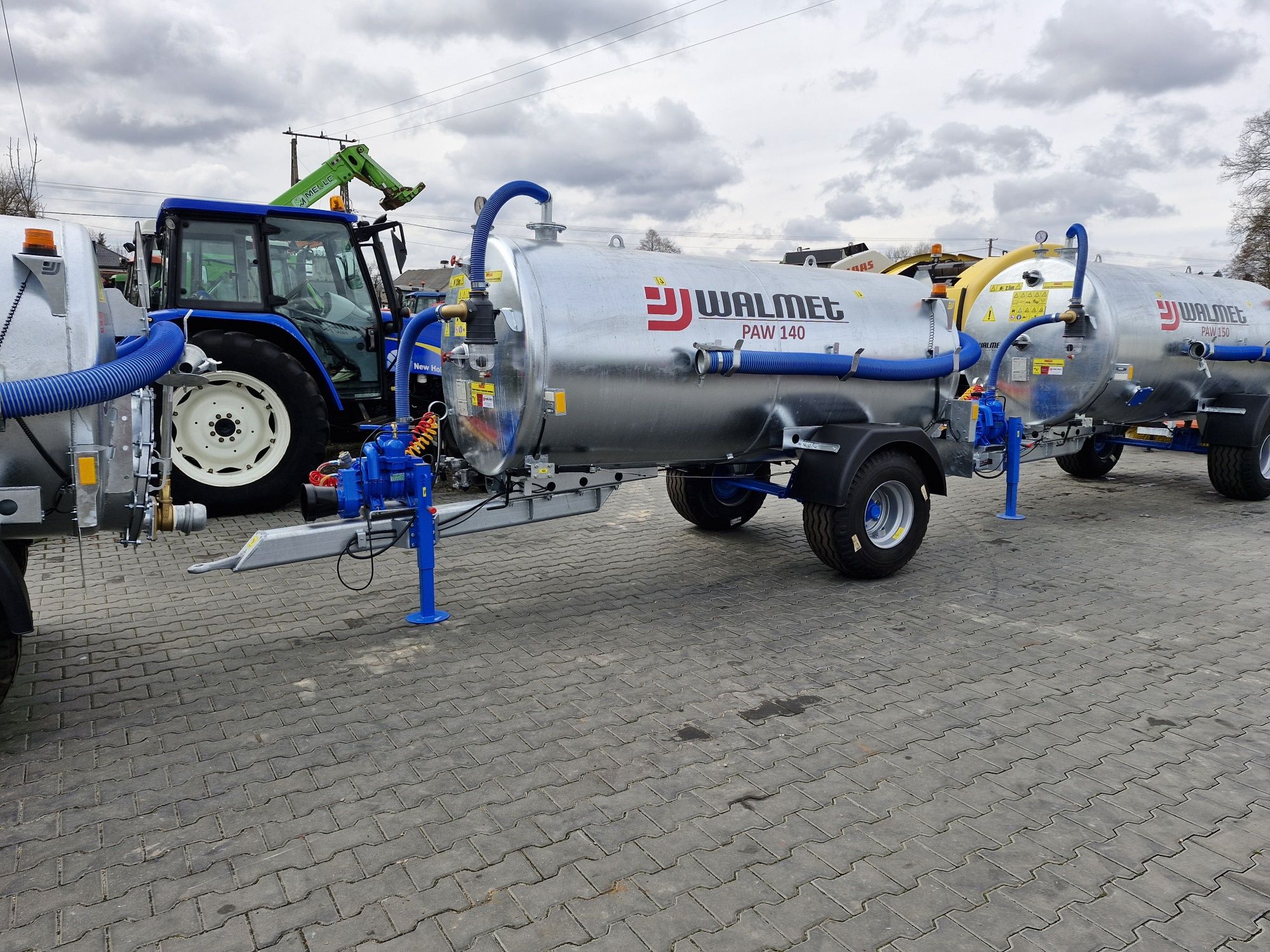 Beczka asenizacyjna, Beczkowóz Nowy 4000 L WALMET Aplikator