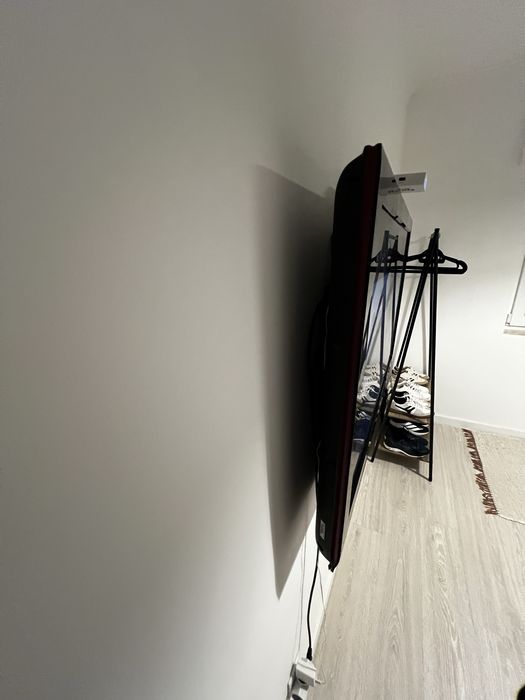 TV LG 55” em ótimo estado + Box Smart TV incluída