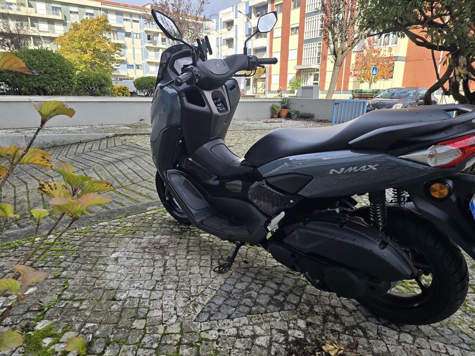 Yamaha nmax 125 como nova