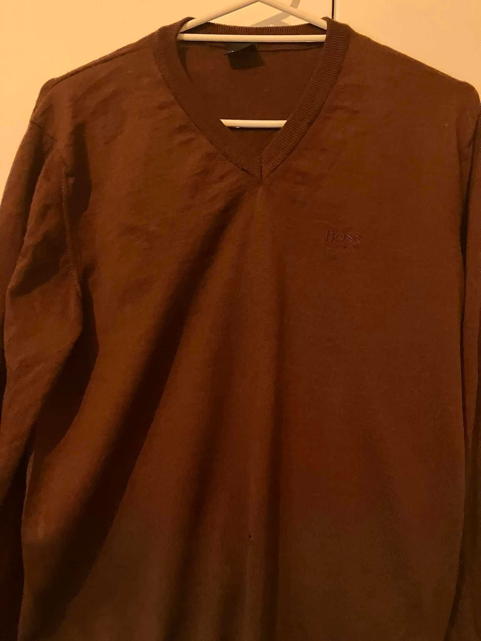 Sweter czerwony lekki Hugo Boss