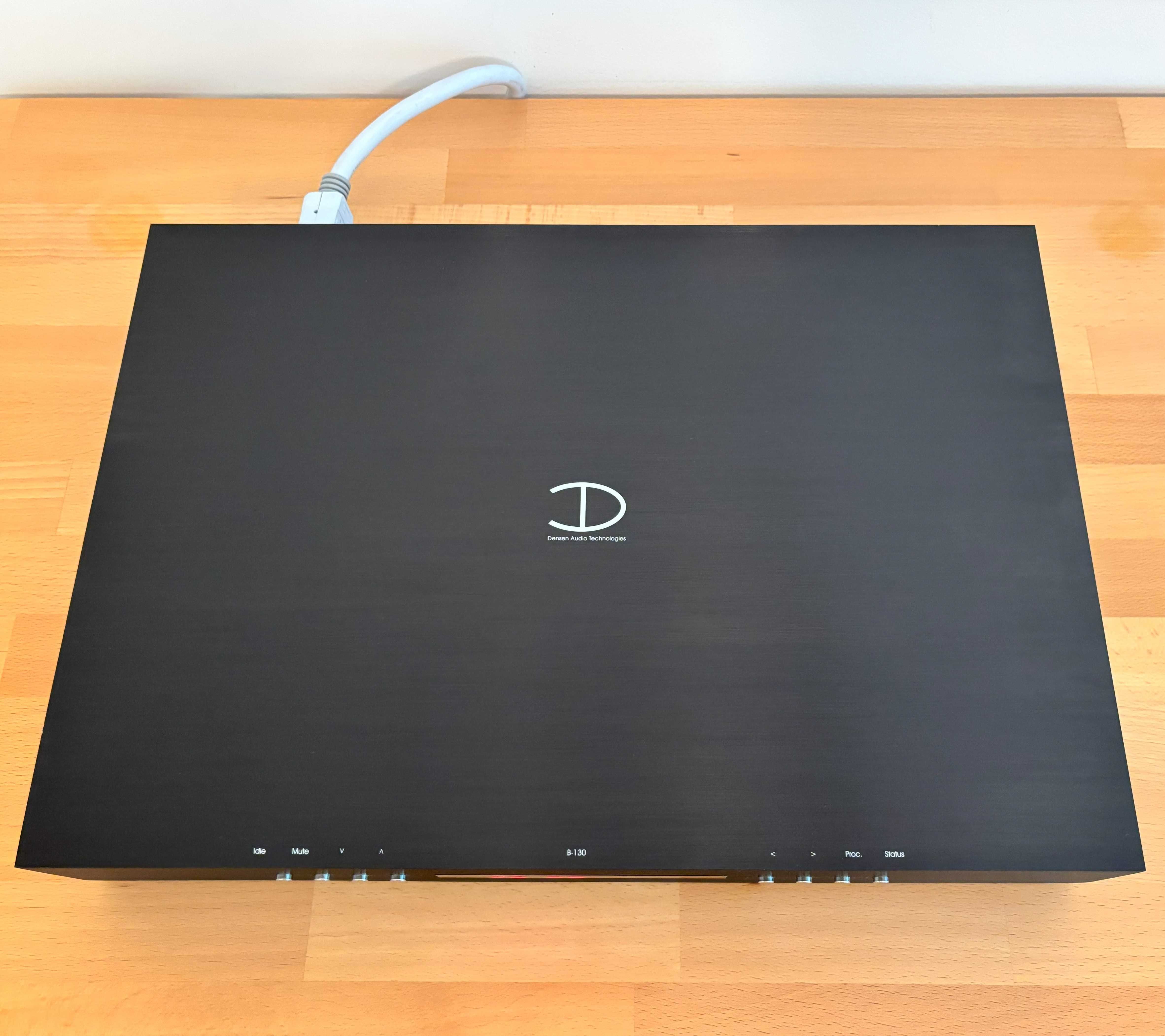 Densen B-130XS Wzmacniacz stereo