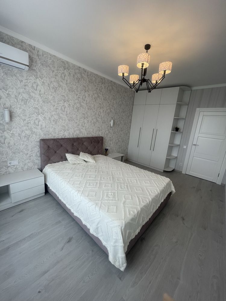 Перша здача ! ЖК Медовий, Кадетський гай, 10, нова 1 к.кв. 41 кв.м