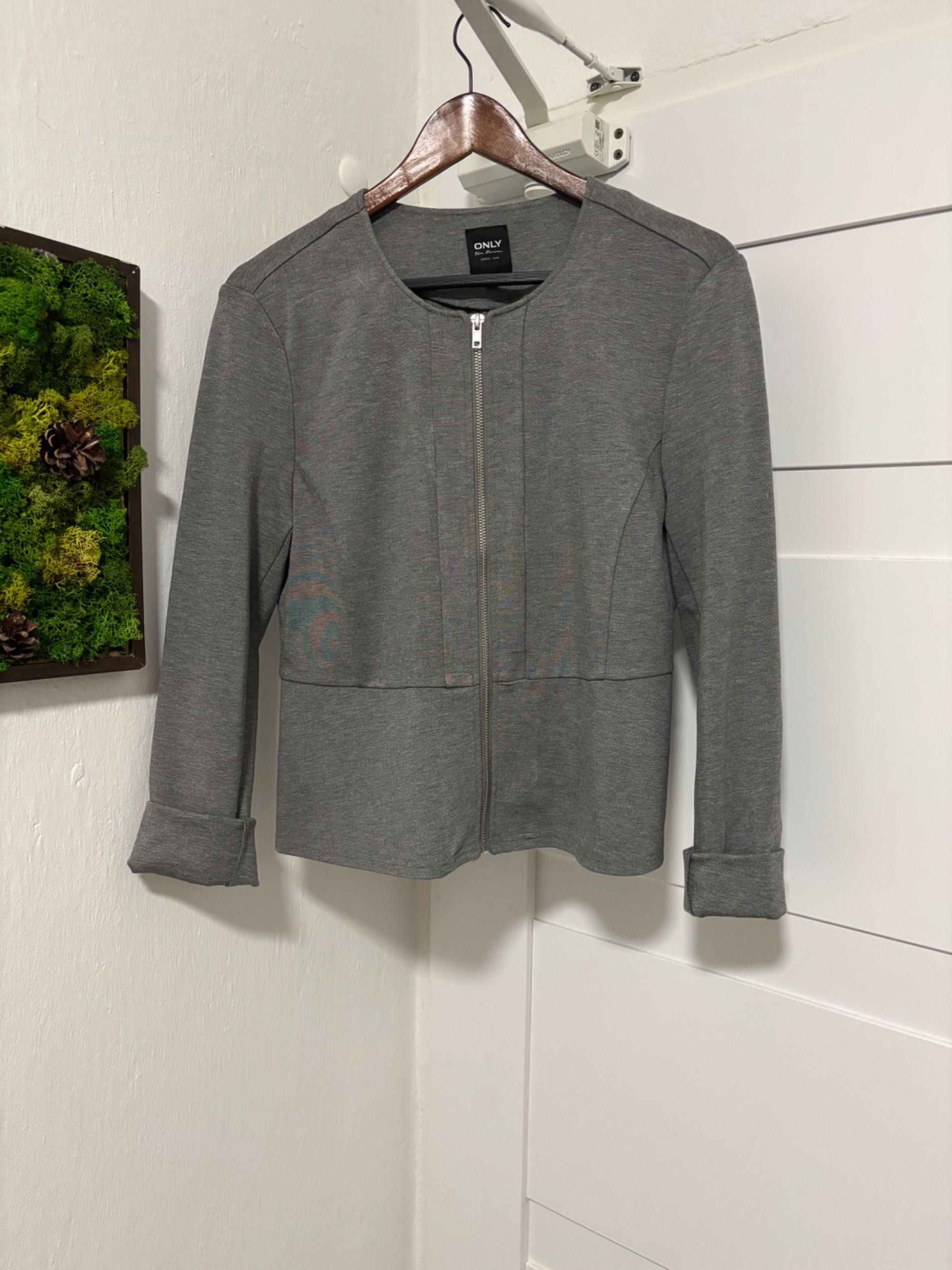 Szary żakiet Only XL