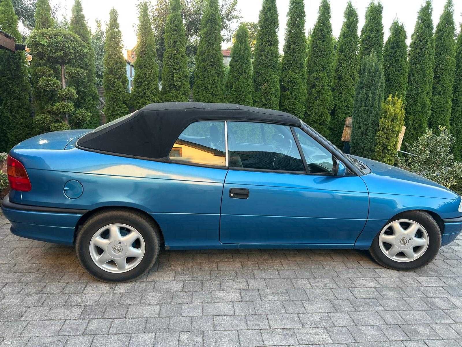 Opel Astra F Cabrio Bertone