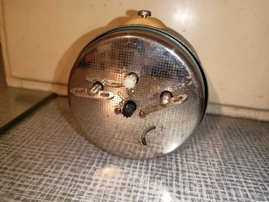 Budzik Zegar nakręcany Cełaru ZSRR PRL zabytek