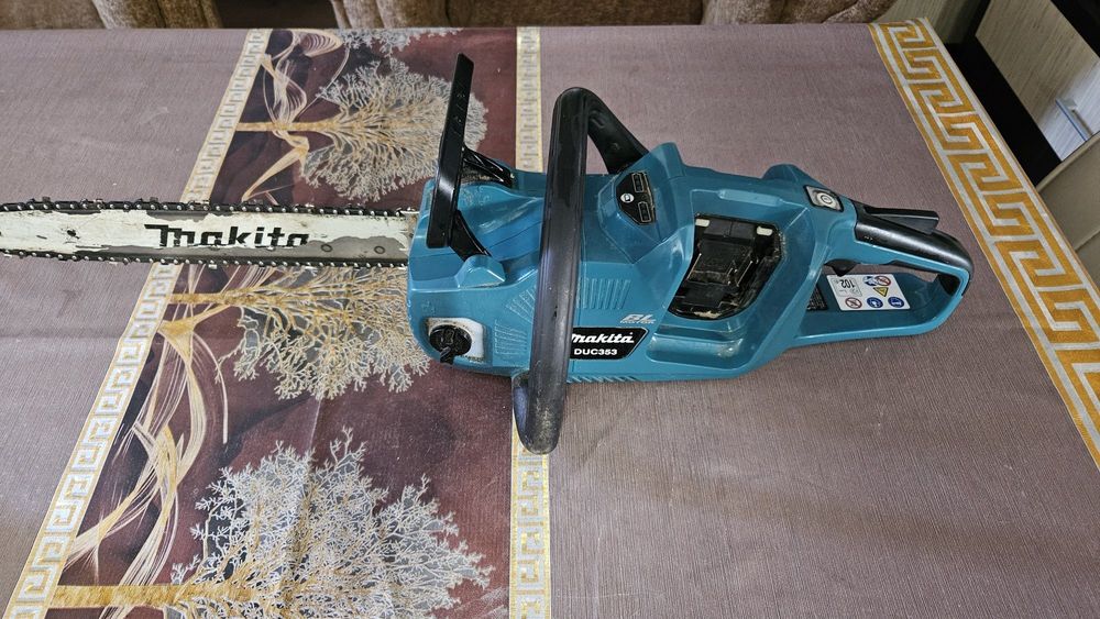 Makita DUC 353 - piła łańcuchowa