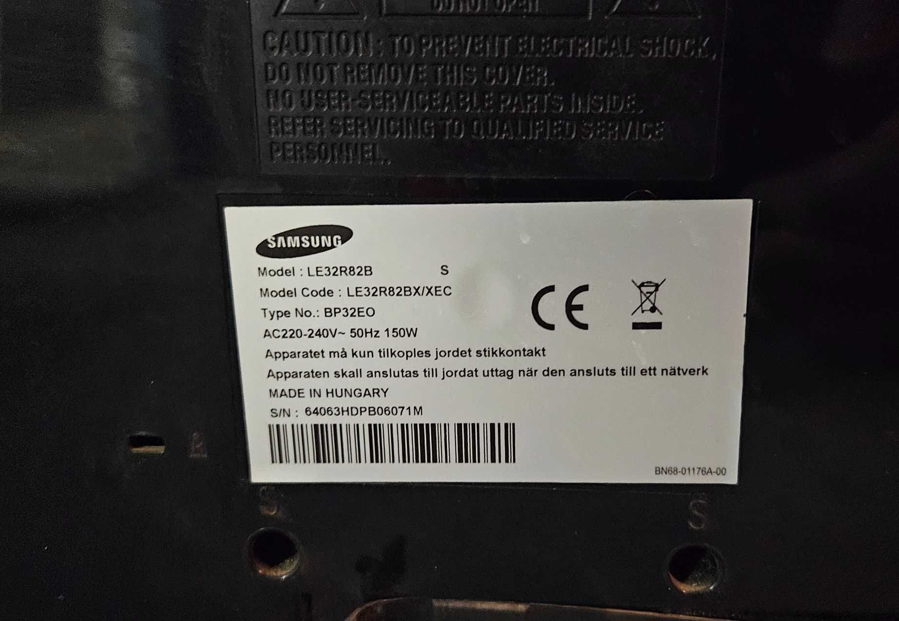 Telewizory Samsung 32' LG 42' uszkodzone na części