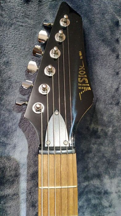 Електрогітара Vision by MSA (Warlock Style)