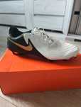 Buty korki Nike Phantom GX II Academy