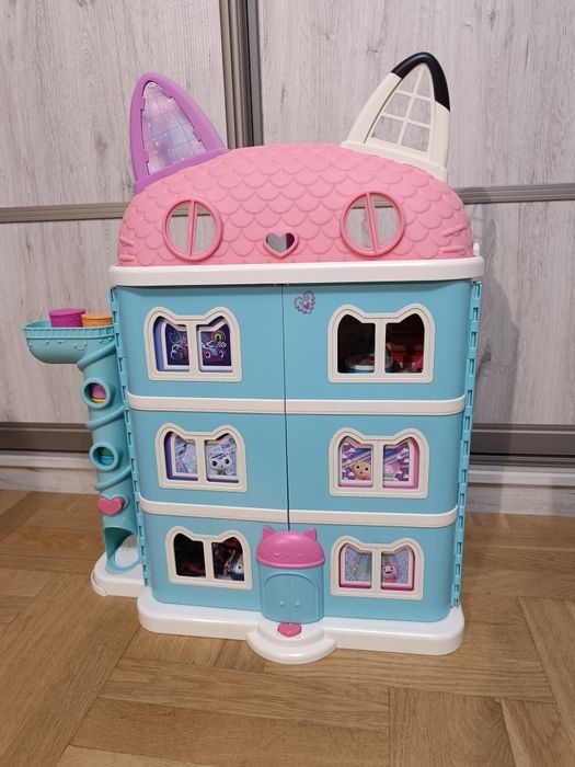 Rezerwacja Koci domek Gabi duży