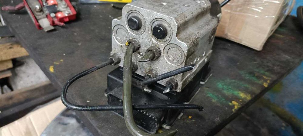 Блок ABS з ESP 8200648604 на Opel Vivaro, Renault Trafic