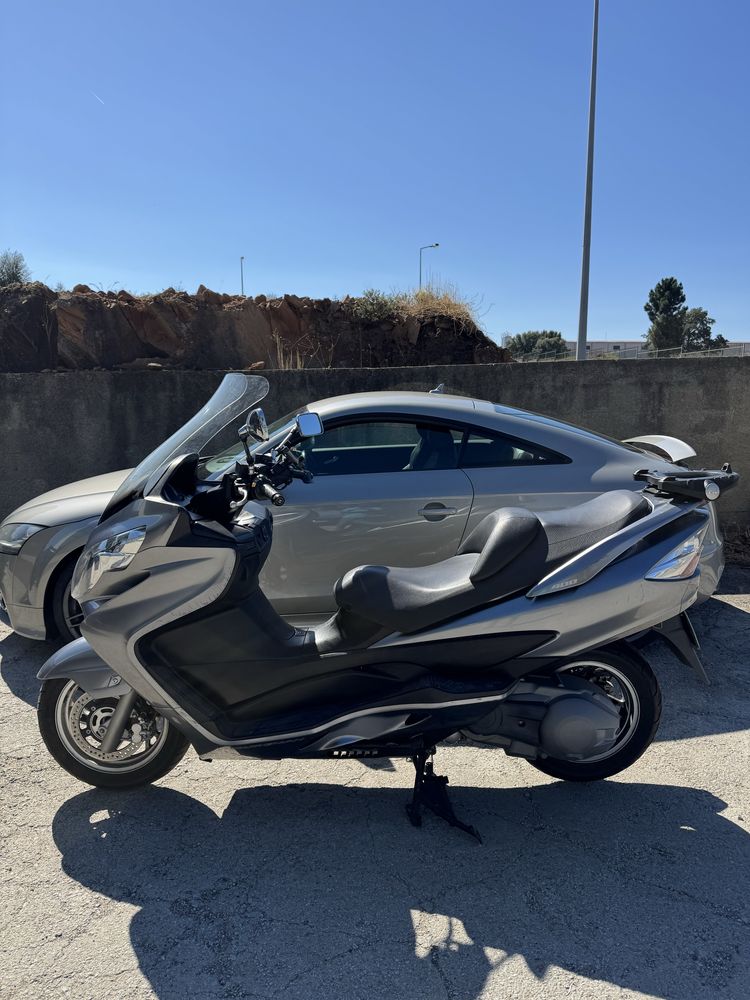 Scooter Suzuki Burgman 400