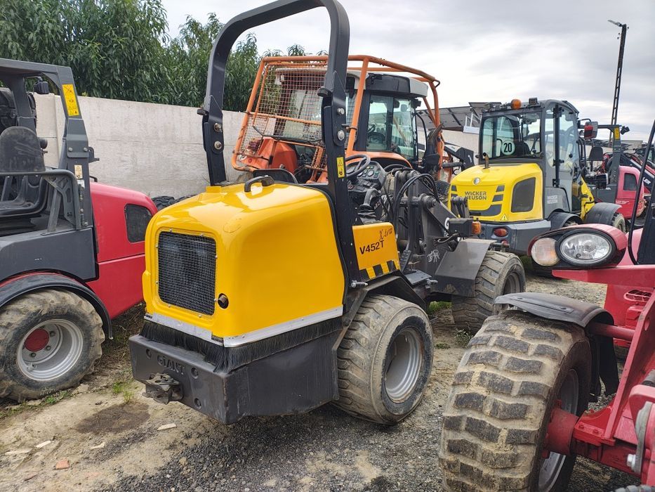 Miniładowarka Giant v452 xtra hd ładowarka