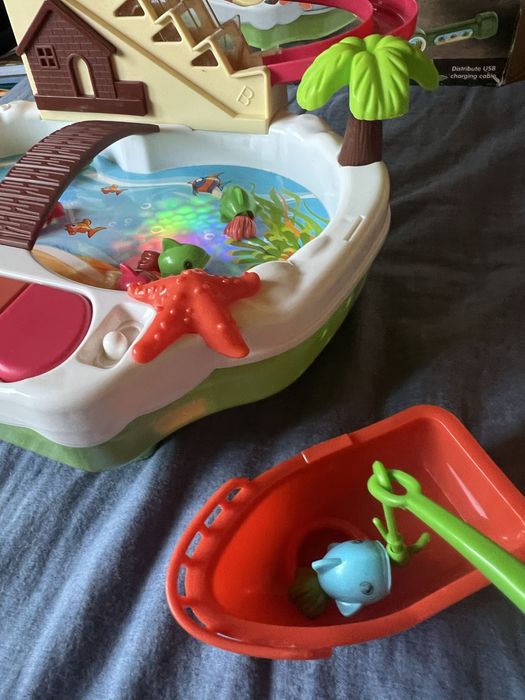 Интерактивна рибалка динозаври гра