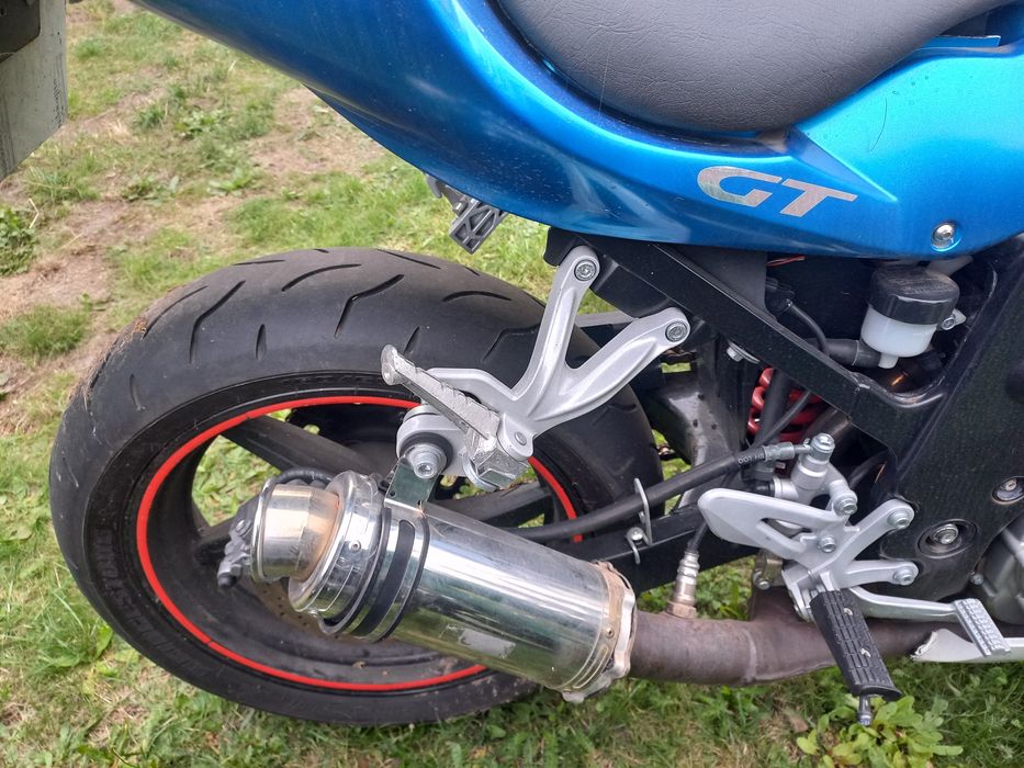 Hyosung gt 650 comet  silnik rama z dokumentami lagi lampa felga set