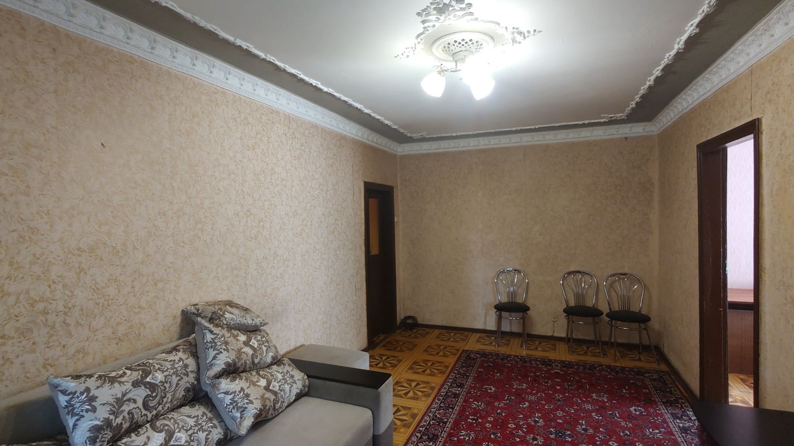 Продам 3-комнатную Черемушки/Генерала Петрова дёшево