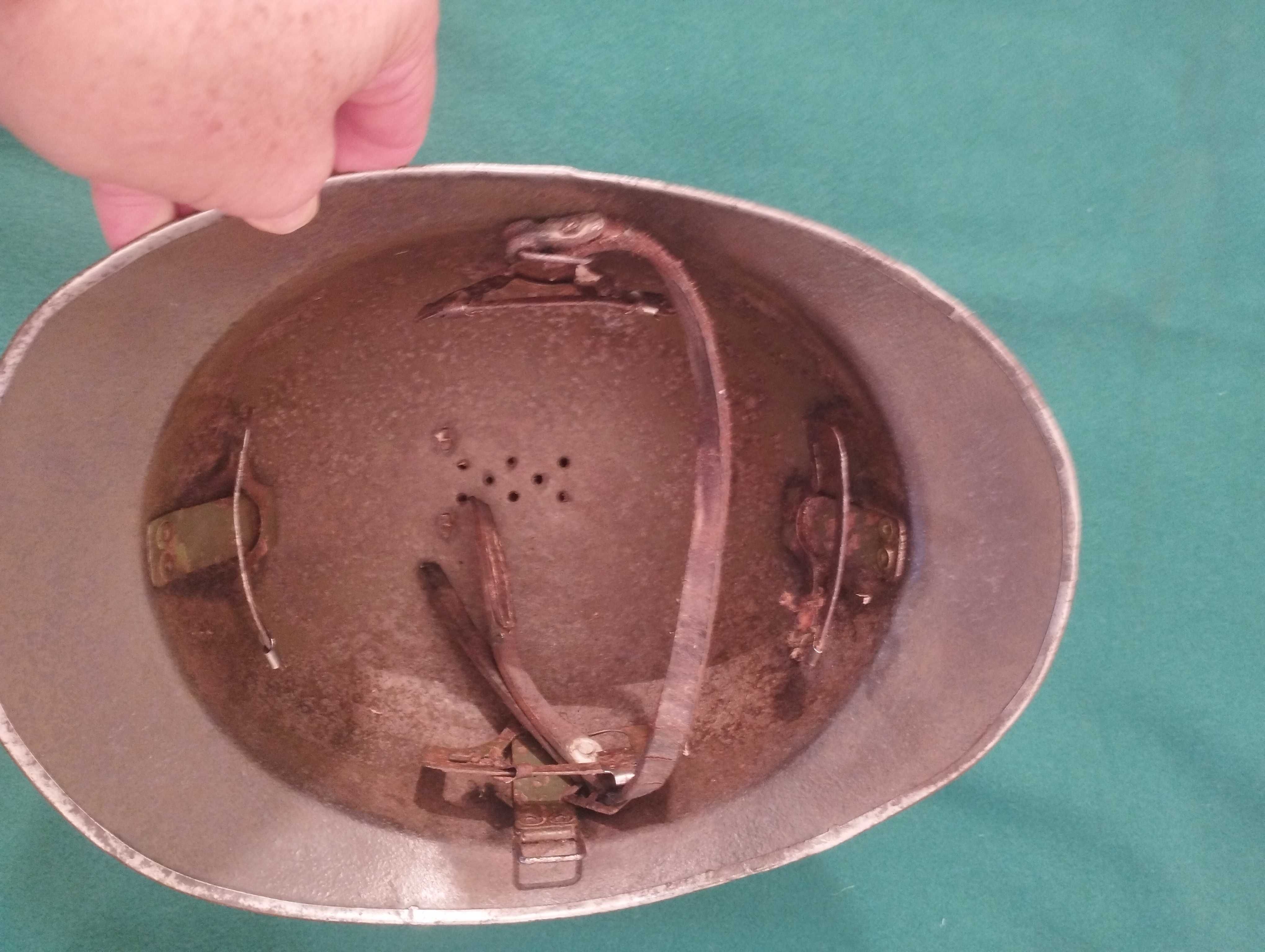Capacete Militar Adrian  M 1926.