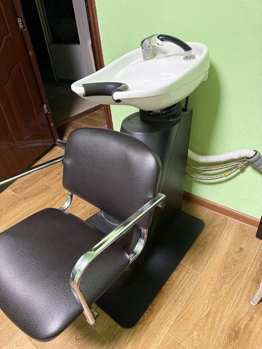 Продам мойку парикмахерскую и кресло