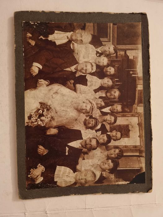 Stare zdjęcie kartonikowe