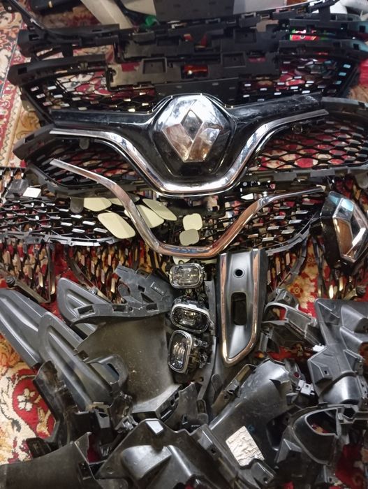 Решітки Бампера Рено Зоє Renault Zoe 2 заглушки