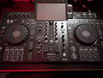 Pioneer XDJ RX3 + UDG URBANITE XL (Garantia)