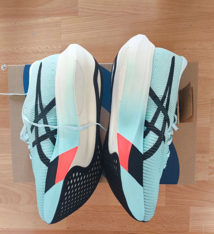Tenis Asics Metaspeed Edge Paris