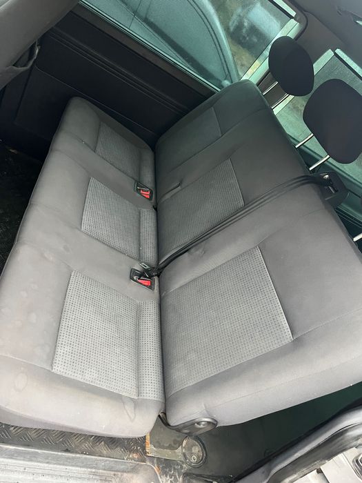 Кресла задний диван Фольксваген Т-5 Каравелла третий ряд