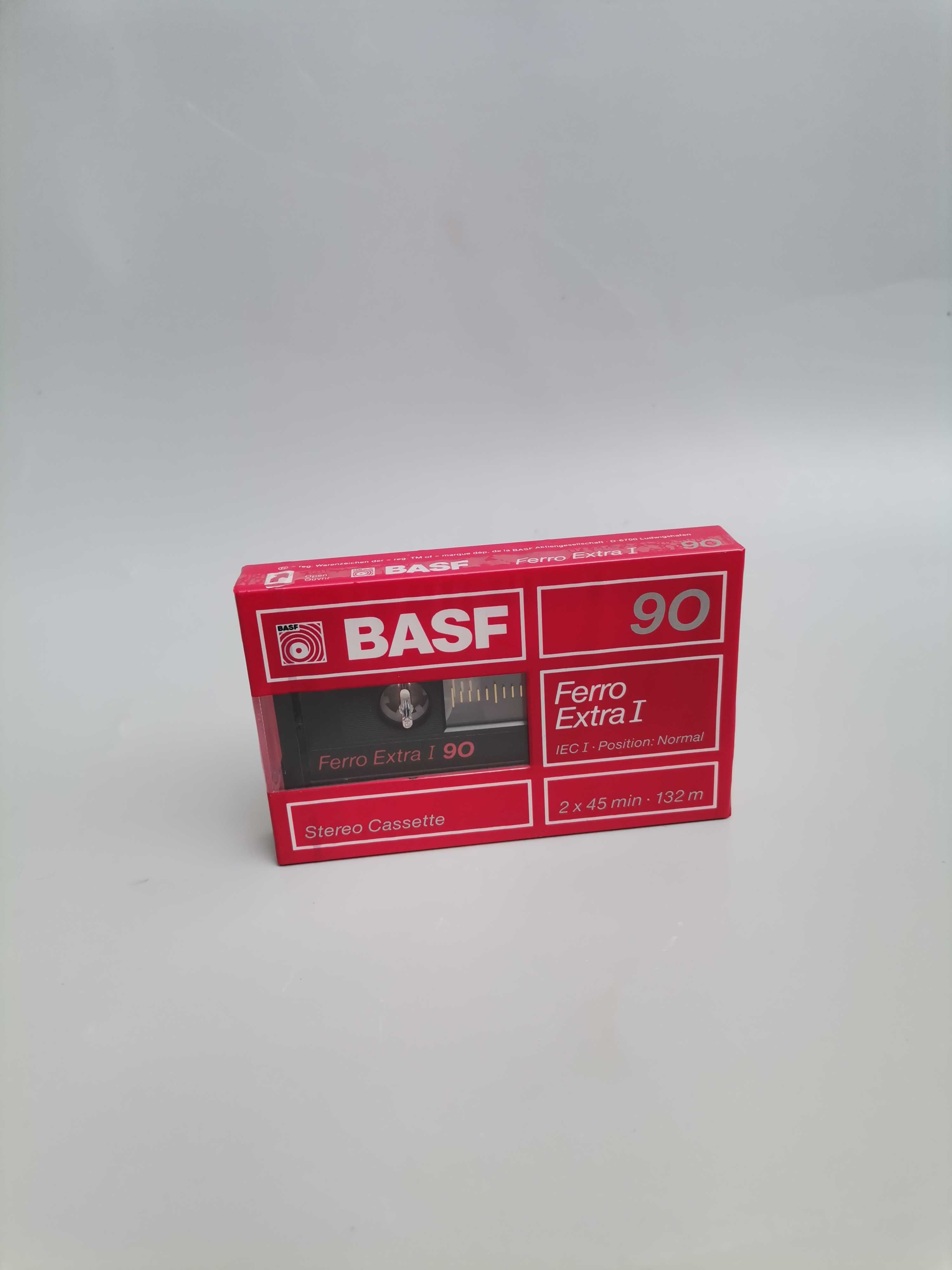 Kaseta magnetofonowa BASF Ferro I nowa