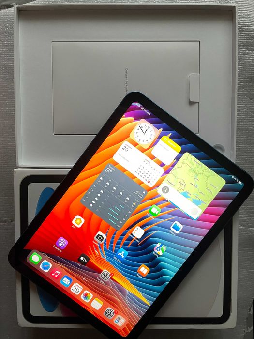 iPad 10./ 64gb/ Wi-Fi/. Батарея 100%. Идеал.