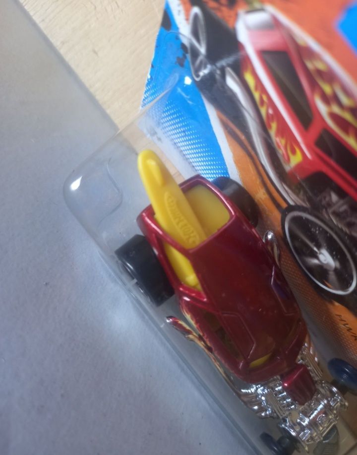Surf crate hot wheels