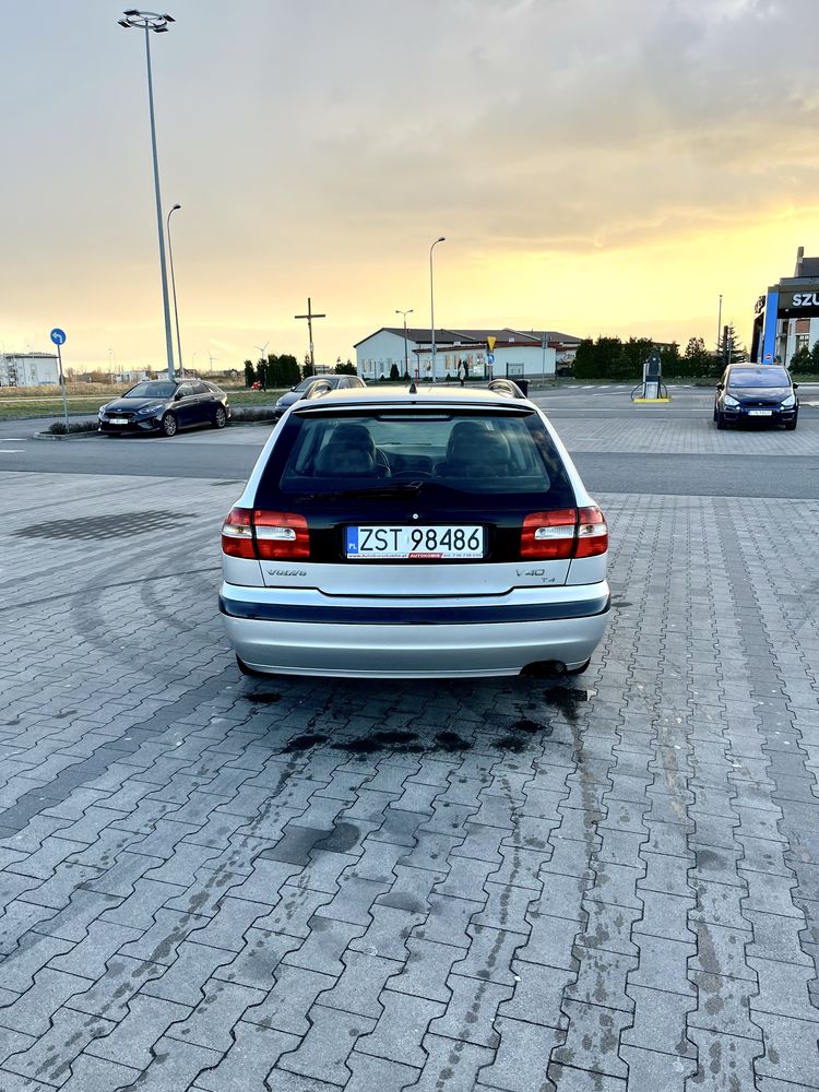 Volvo v40 T4 2.0