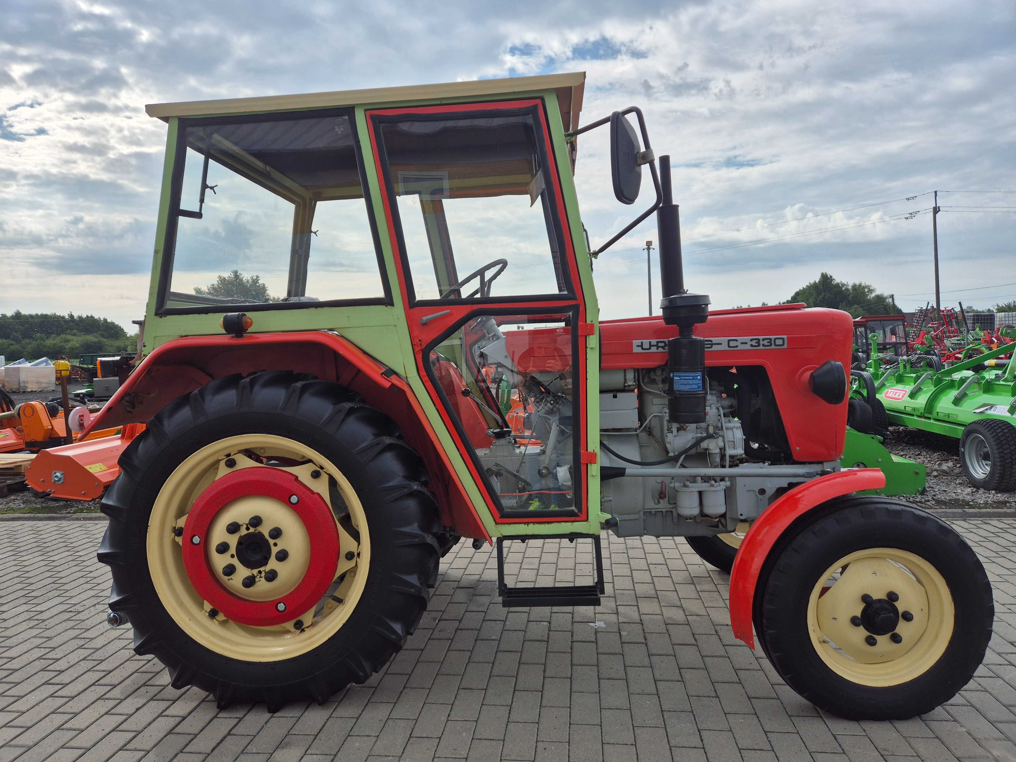 Ciągnik Ursus C330 z kabiną tel.6.00.97.18.18