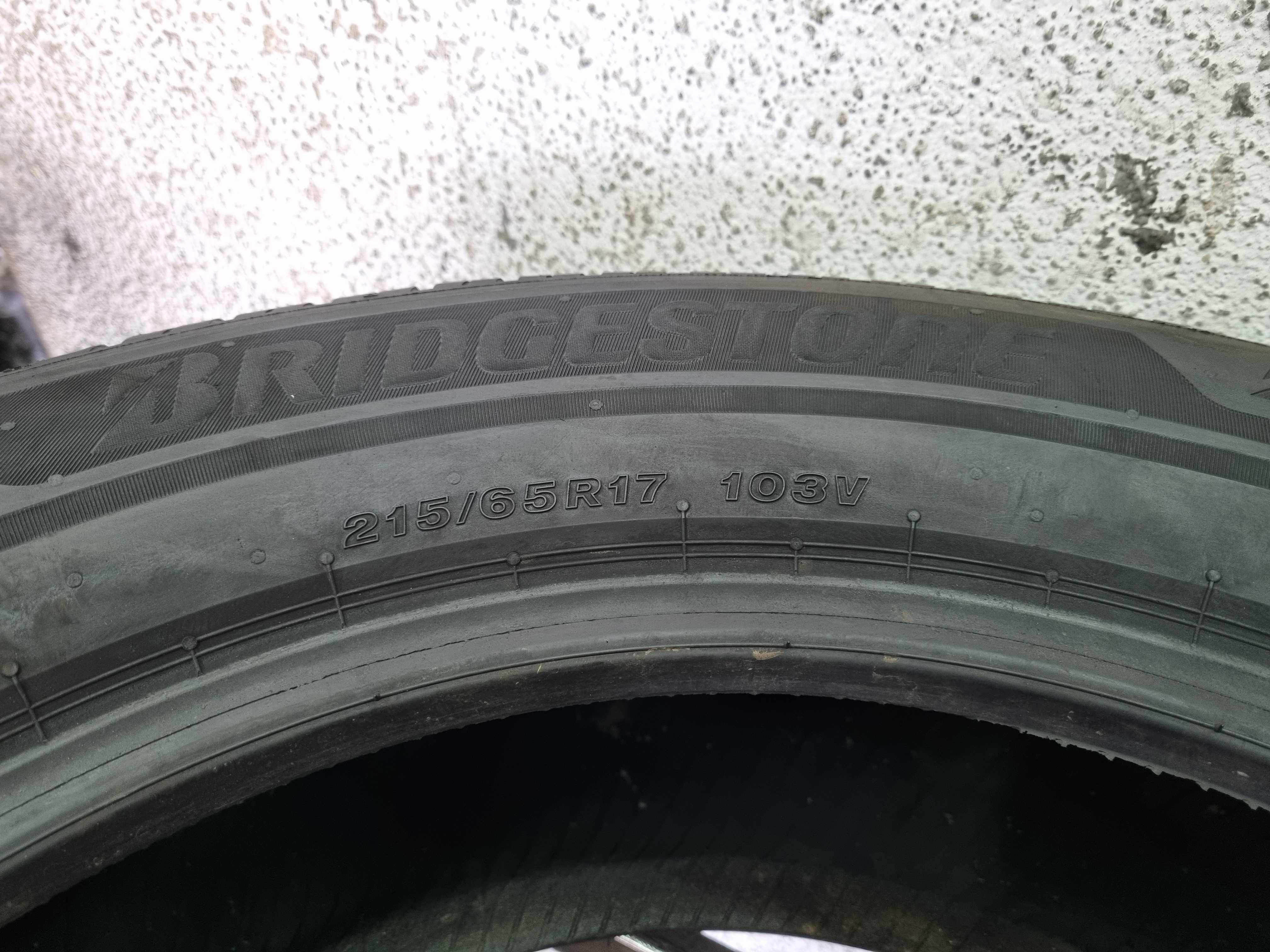 215/65/17 103V Bridgestone Blizzak 6 D.2324