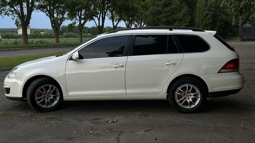 Volkswagen Golf 5 1.9 TDI BlueMotion 2009 рік