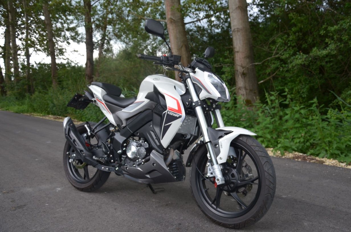 Keeway RKF 125. .