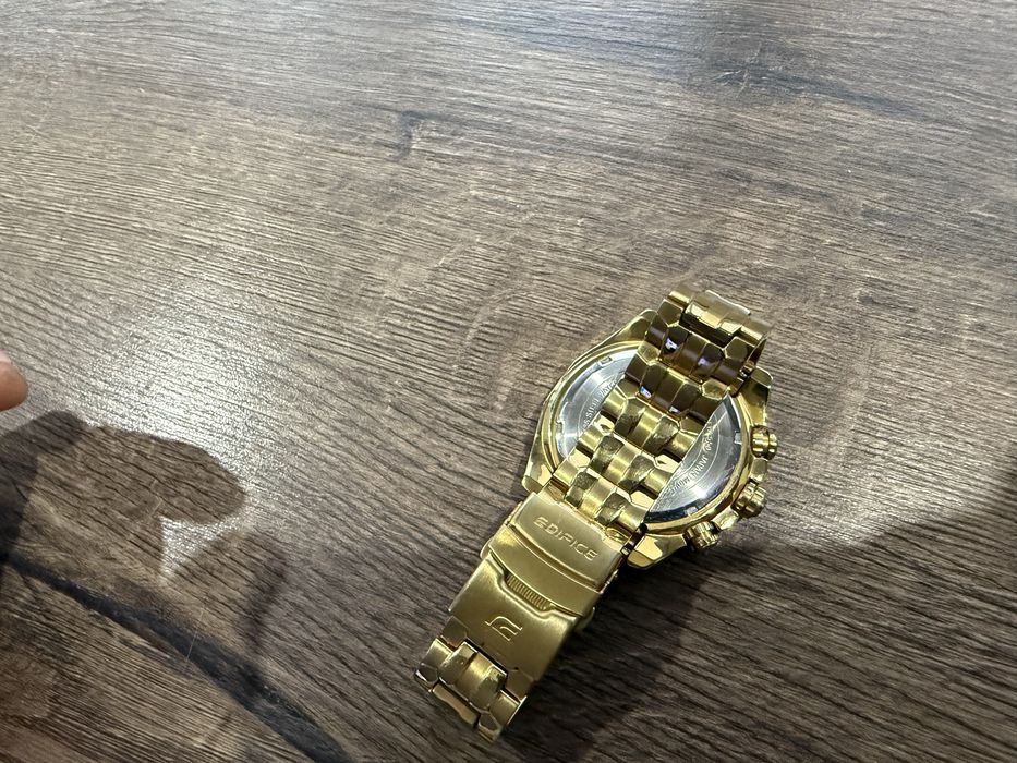 Часы casio    б/у